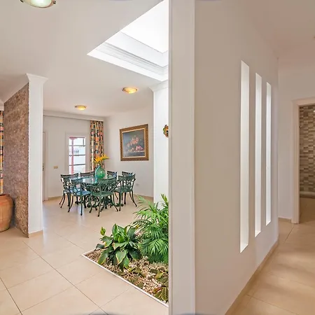 Vila Villa Tias Tías